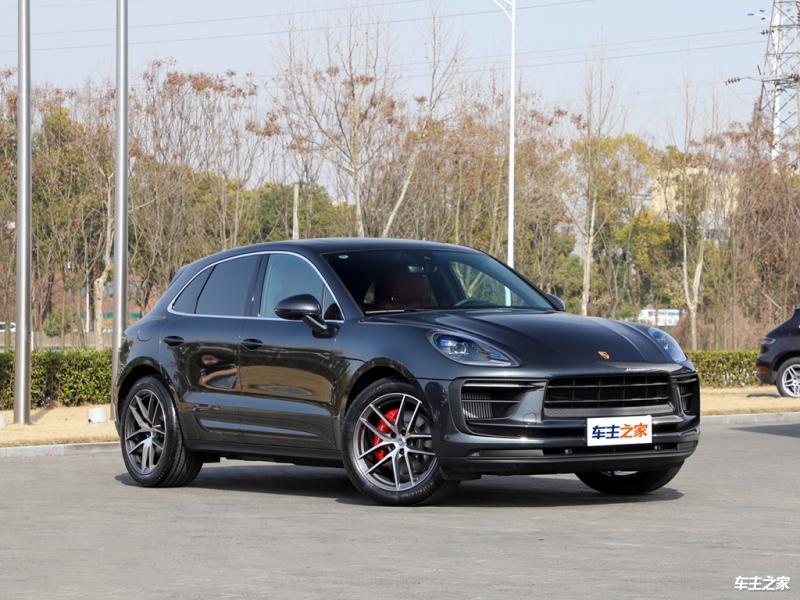 车长4726mm配双涡轮V6引擎48S破百带你看保时捷Macan(图5)