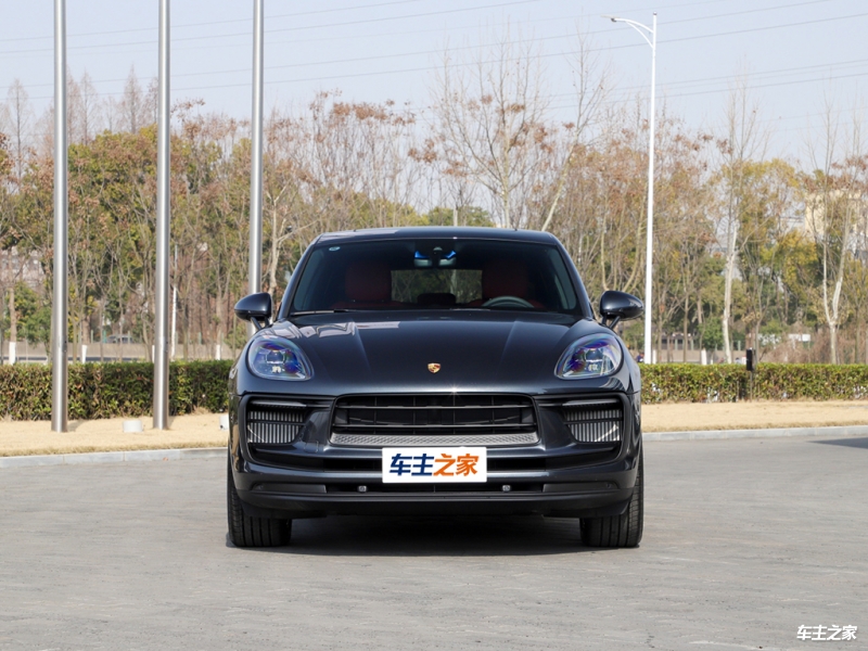 车长4726mm配双涡轮V6引擎48S破百带你看保时捷Macan(图4)
