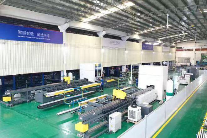 首家以“高端定制美学门窗”为企业定位的门窗品牌(图4)
