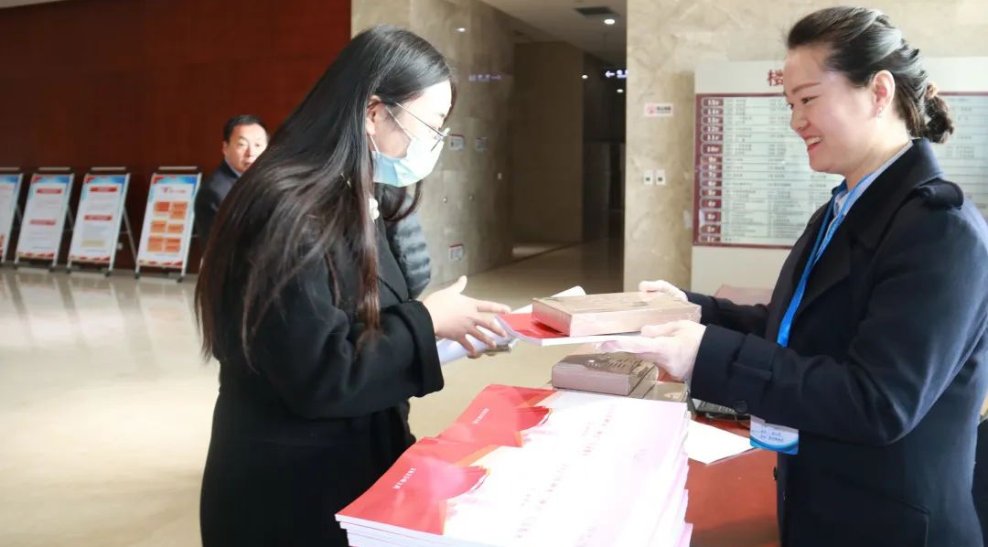 神木市图书馆开展2023年“两会”信息咨询服务(图2)