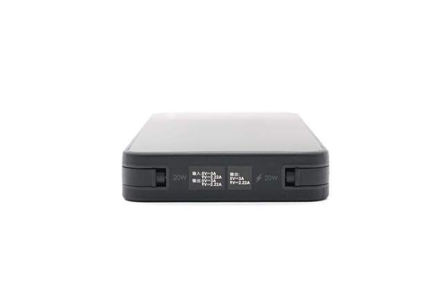 评测 mophie powerstation plus 移动电源：PD 20W 输出出行续航一整天(图8)