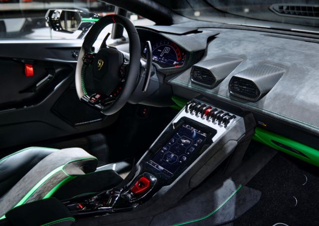 2023广州车展兰博基尼Huracán Tecnica 60周年限量版迎亚太首秀(图5)