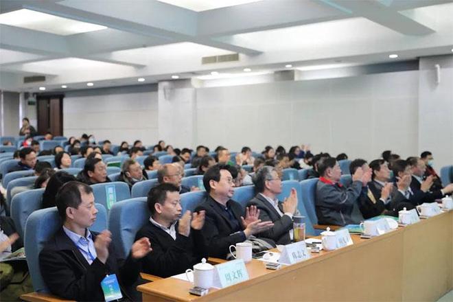 “推进高校信息数智化转型建设高等教育强国”——全国高校信息资料研究会第九届一次会员代表大会暨2023年学术年会在陕举办(图2)