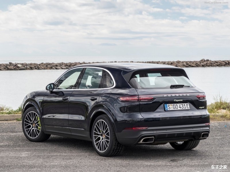 售价8680万起豪华品牌出品的插电式混动SUVCayenne E-Hybrid(图6)
