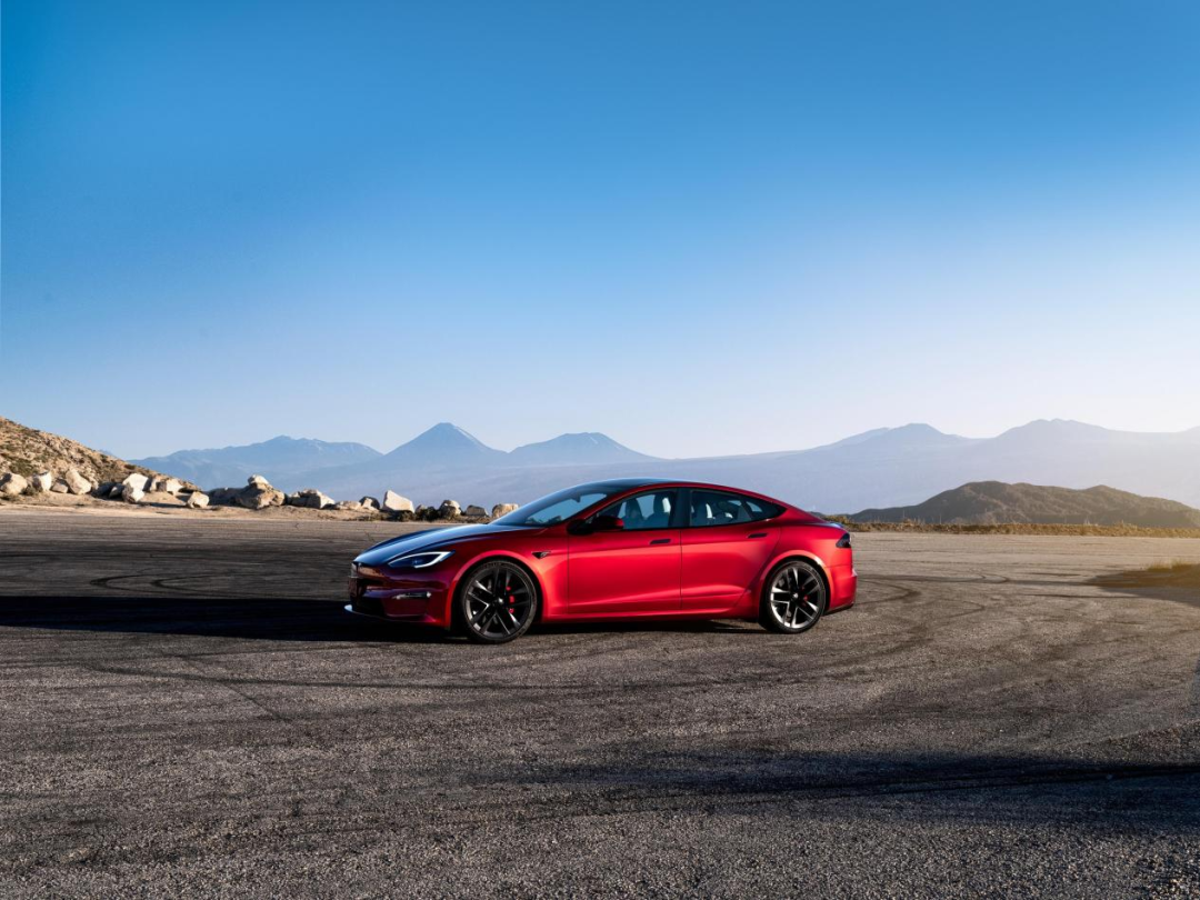 Model S Plaid、帕美、EMEYA掰手腕百万预算你选谁？(图6)