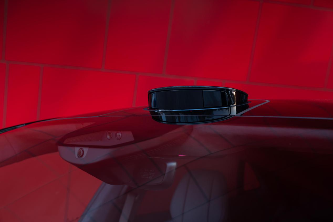 Model S Plaid、帕美、EMEYA掰手腕百万预算你选谁？(图11)