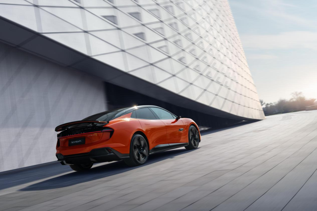 Model S Plaid、帕美、EMEYA掰手腕百万预算你选谁？(图15)