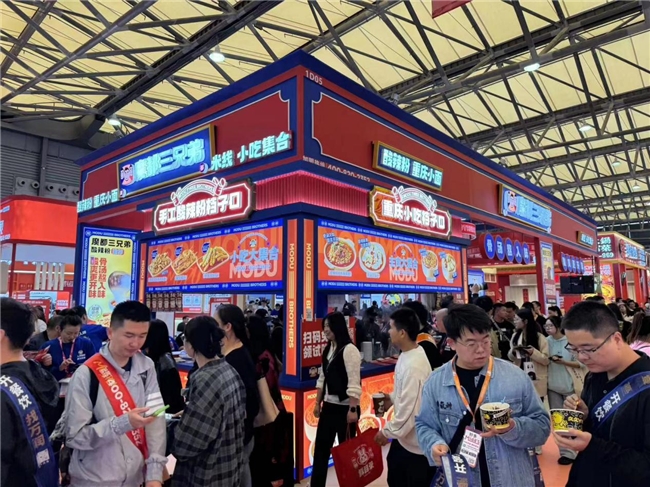快餐赛道黑马品牌签约突破800家“魔都三兄弟”开启高速增长(图5)