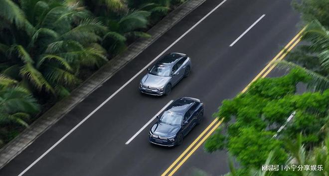 仅1437万起 这款合资品牌的豪华运动型旅行车 比凯美瑞还要香(图7)