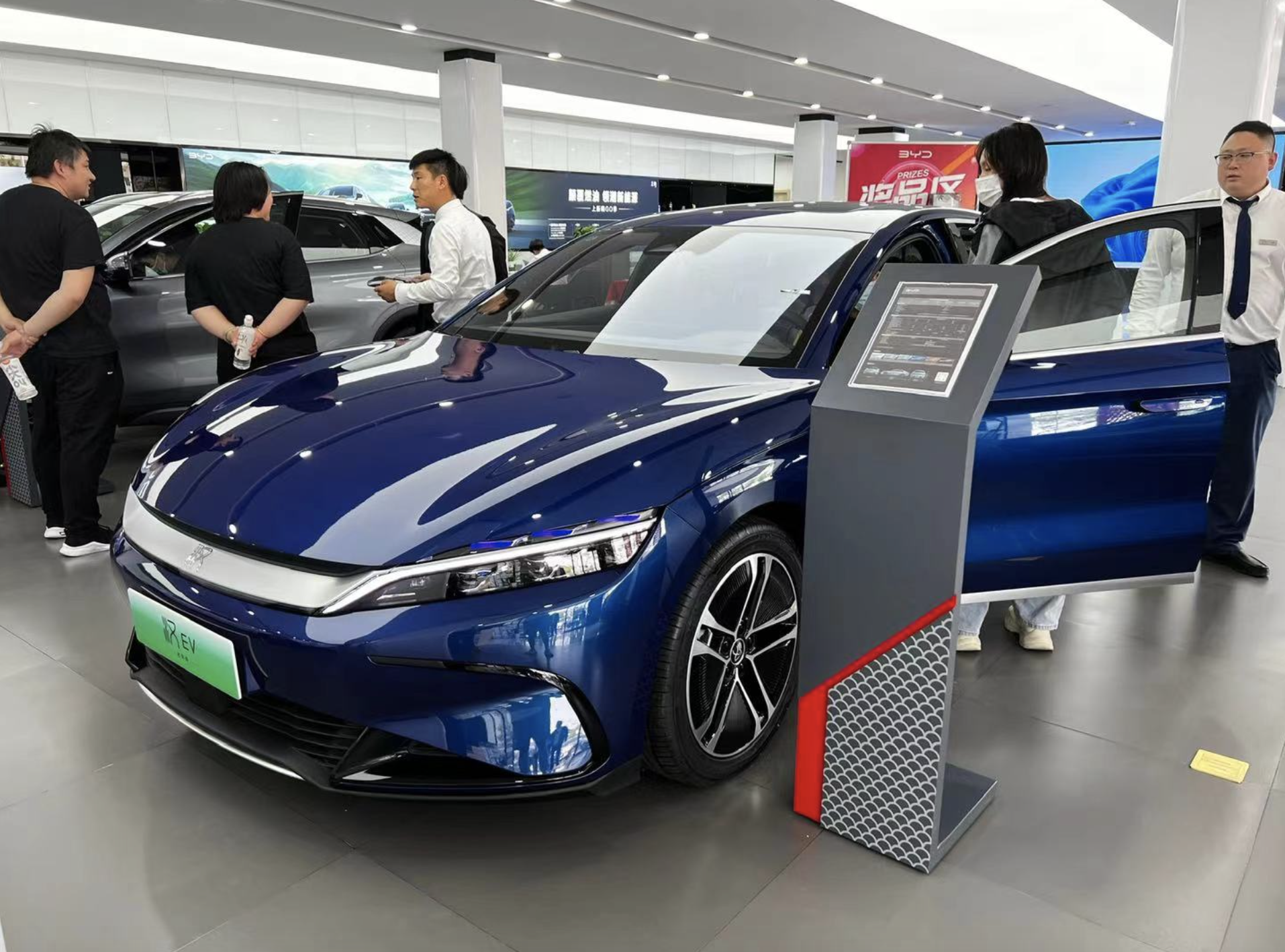 2024年北京车展前瞻：海内外品牌最后攻防战车市竞争进入决胜局(图2)