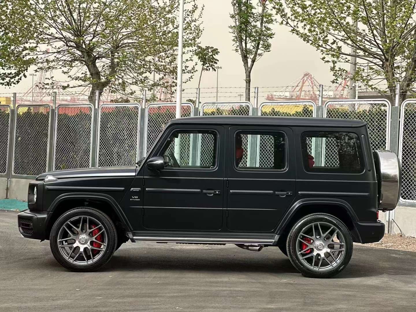 2023款奔驰G63现车提走仅需270万全国上牌 欢迎致电咨询(图2)