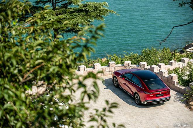 品牌精髓未变 为什么说MAZDA EZ-6是对马自达驾乘愉悦的升级(图9)